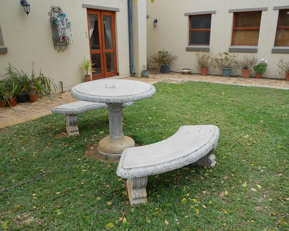 Hartley Manor Guest House Muldersdrift Room photo